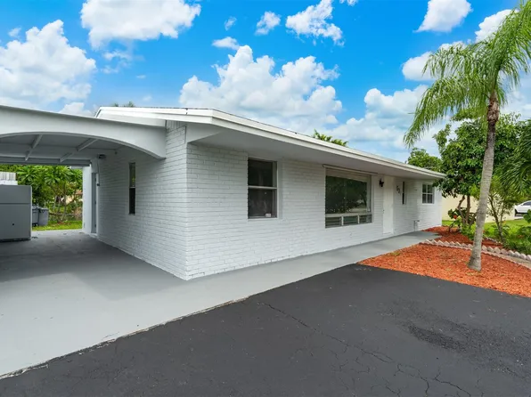 631 NW 38th Place, Deerfield Beach, FL 33064