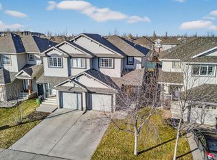 1954 119a St SW, Edmonton, AB T6W 0E2