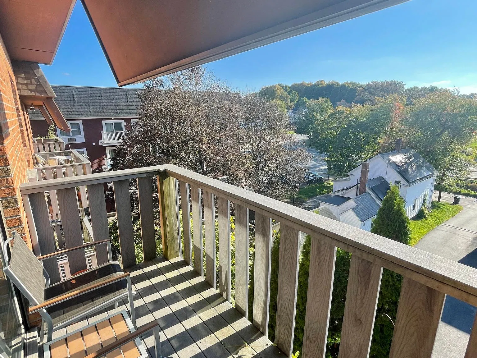 273 W Main St — Photo 3