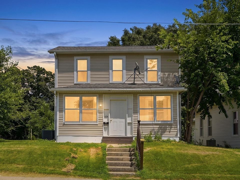 1st image of 1326 Griswold St