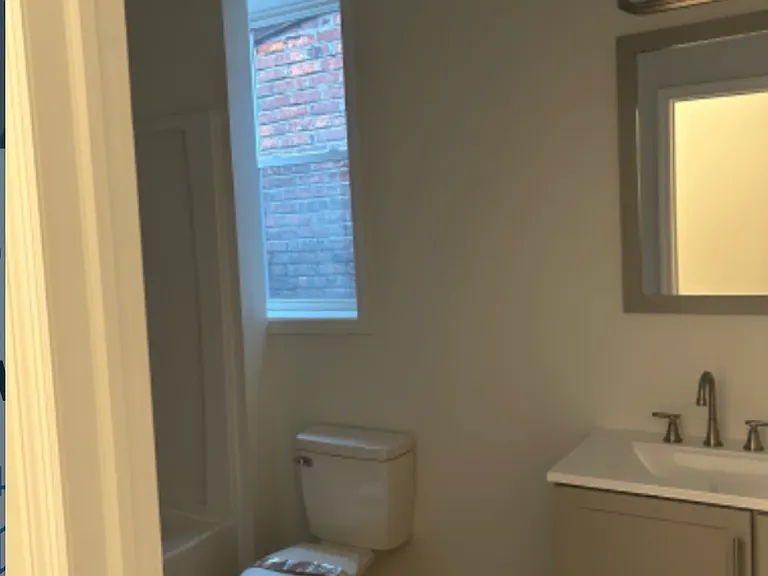 346 Madison Ave #3 — Photo 11