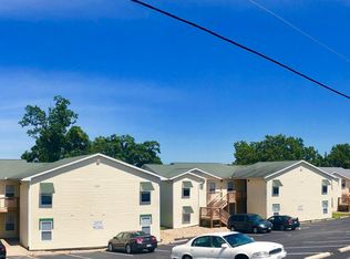 1126 Mace Rd APT E, Osage Beach, MO 65065