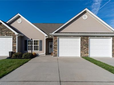 1607 Preston Woods Dr, Winston Salem, NC, 27127