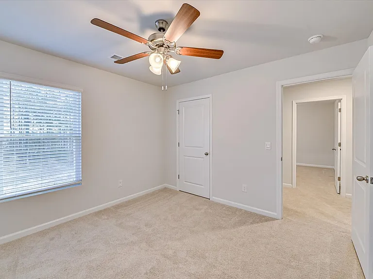 2892 Calli Crossing Dr — Photo 9