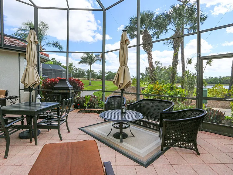 5945 Paradise Cir — Photo 26