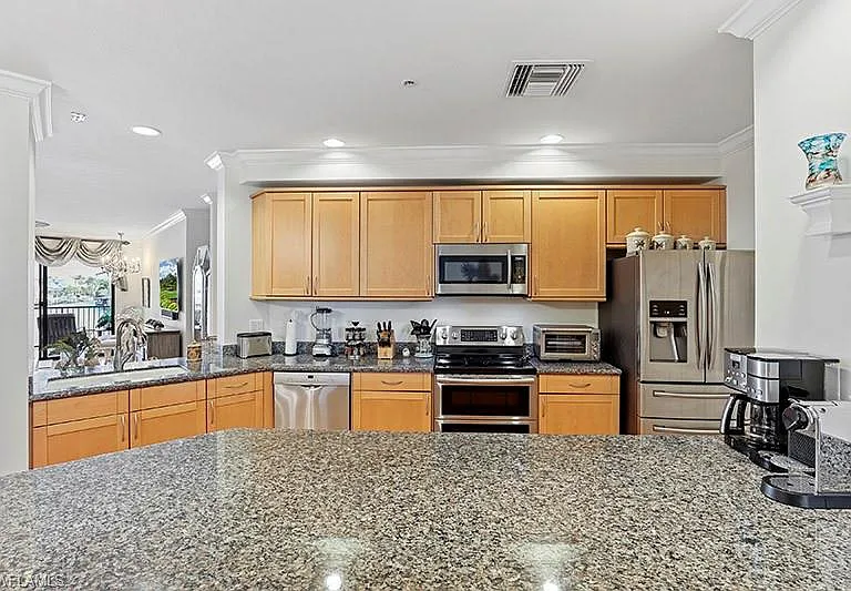 10620 Gulf Shore Dr #202 — Photo 8