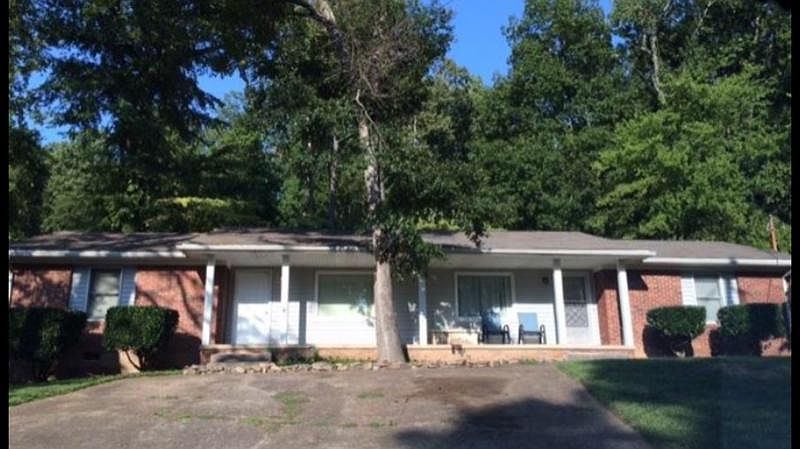 1st image of 7551 Leemont Dr #Left