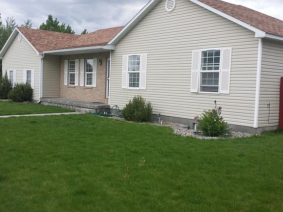 3rd image of 4430 Leesburg Cir