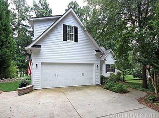 8046 Saint Andrews Ln, Stanley, NC 28164