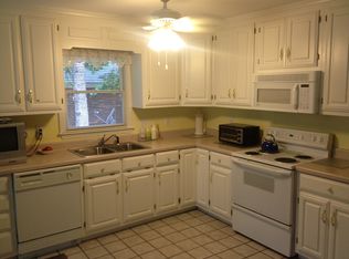 203 Meadow Creek Dr, Athens, GA 30605