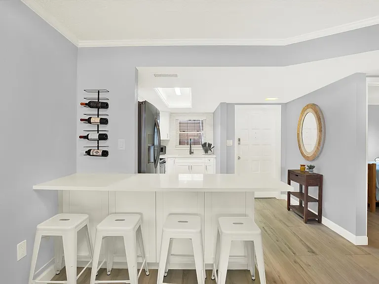 205 Dolphin Point #3 — Photo 3