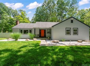 47 Parry Rd, Stamford, CT 06907