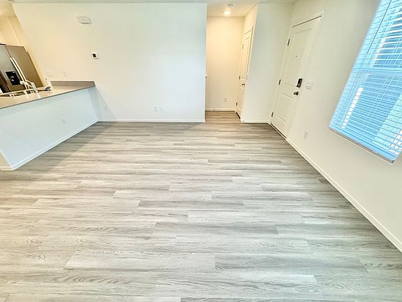 2nd image of 7376 Hayes Harbor Ct