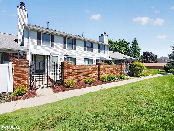 2nd image of 38951 Golfview Dr