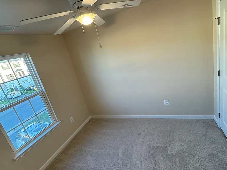 171 Norwood Dr — Photo 37