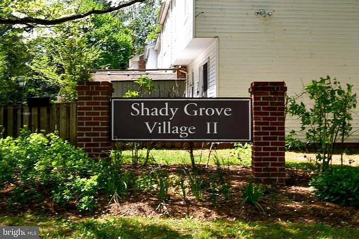 35 County Ct — Photo 16