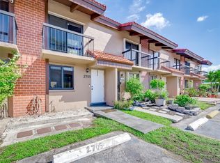 Villas University Square, Miami, FL 33165