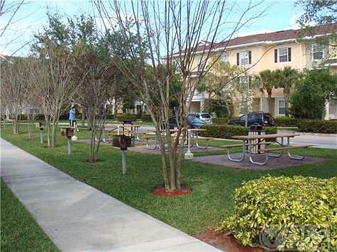 4th image of 276 Murcia Dr #3-308