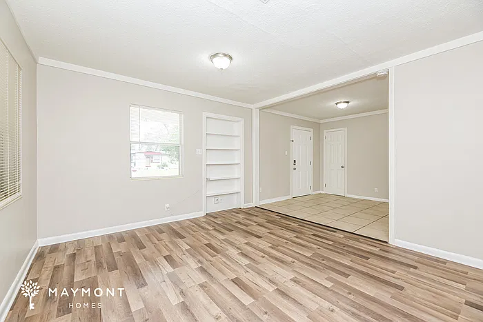 3 bed, 2.0 bath, 1393 sqft, $1,775 — Photo 4
