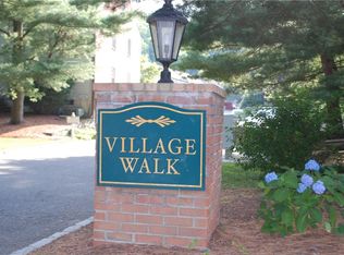 27 Village Walk, Wilton, CT 06897