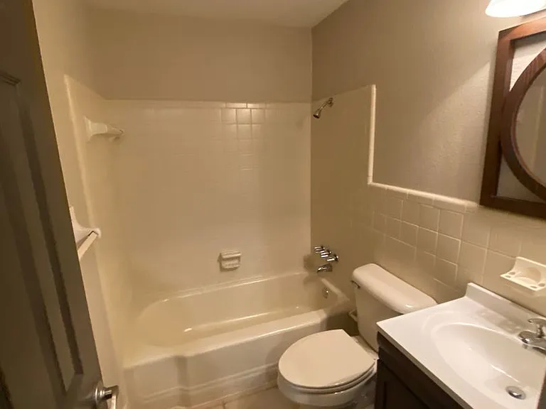 Lake Silver Apartments — Photo 3