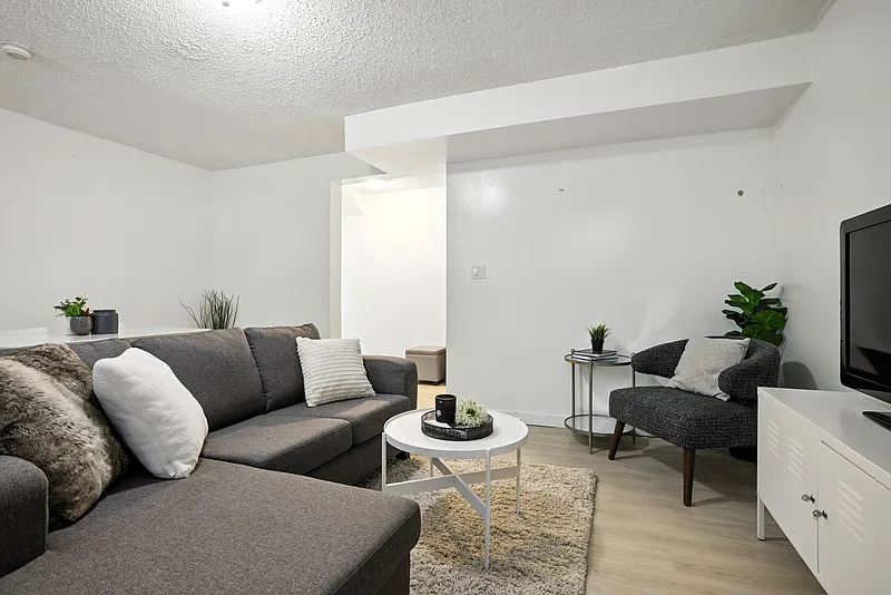 1 bed, 1.0 bath, $1,100 — Photo 4