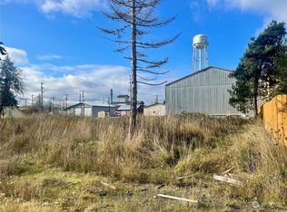 111 4th Ave SE, Napavine, WA 98532