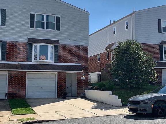 2nd image of 13049 Dorothy Dr