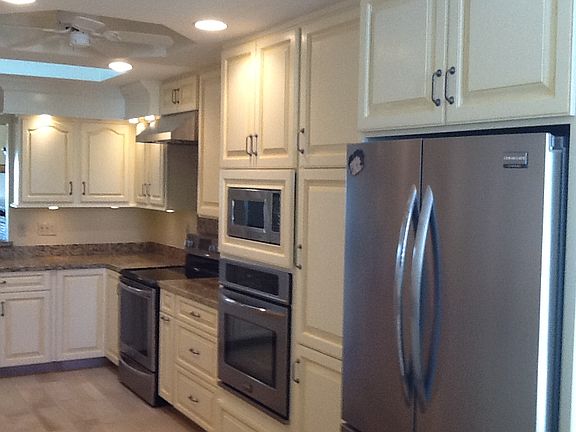 4th image of 3800 E Lincoln Dr Unit 30