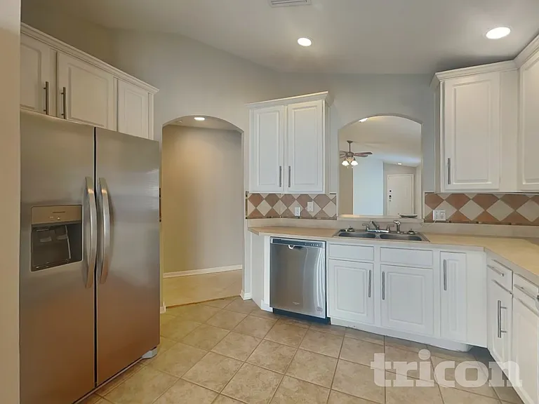 12532 Evington Point Dr — Photo 5