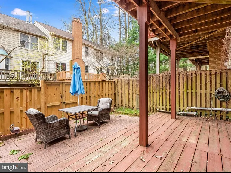 2123 Bobbyber Dr — Photo 3