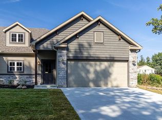 3002 Sheffield Lane St, Joseph, MO 64506