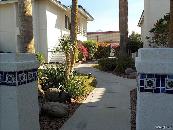 2nd image of 1800 Clubhouse Dr #69