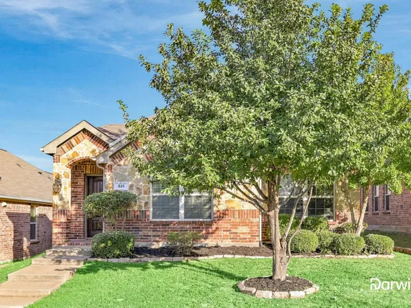 521 Wounded Knee Dr, Crossroads, TX 76227
