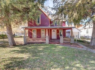 305 Old Main St, Newton, KS 67114