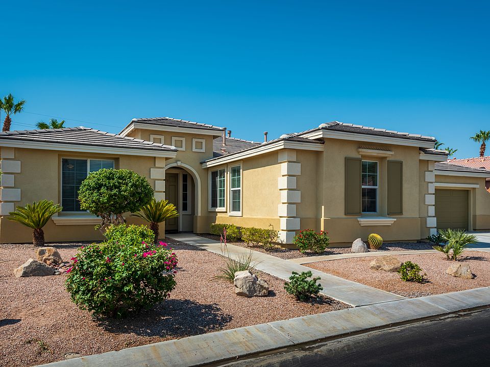 1st image of 82747 Cota Dr
