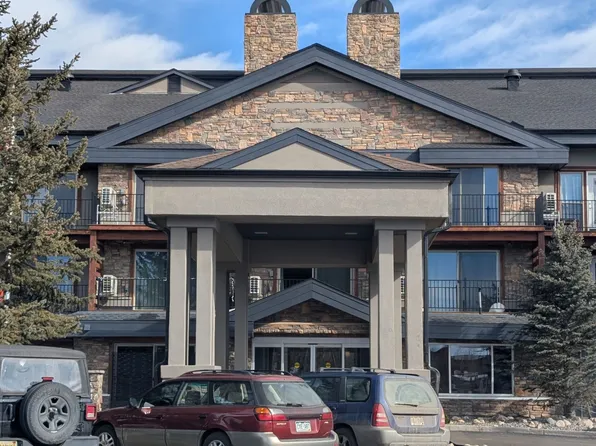 Storm Peak Apartments