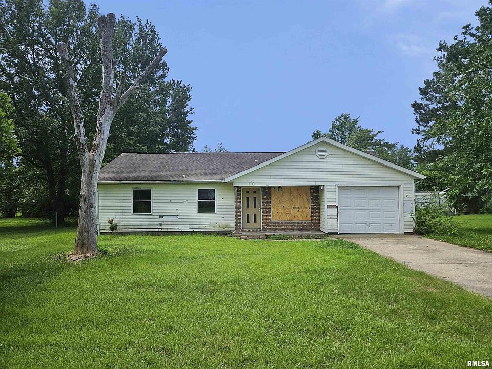 1st image of 1605 E Pickett Ln