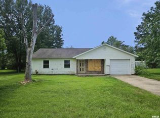 1605 E Pickett Ln, Marion, IL 62959