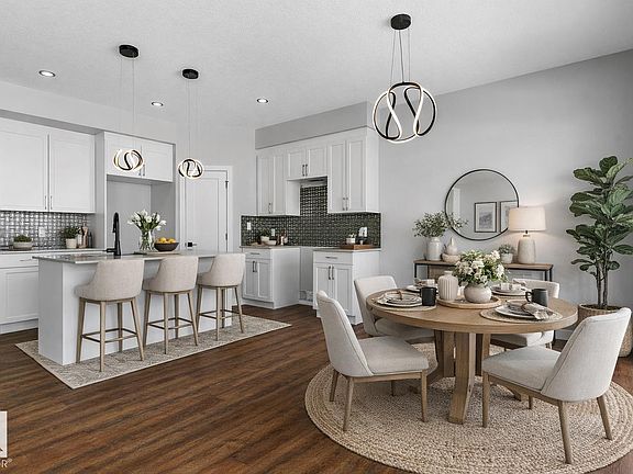 5th image of 72 Maple Cres