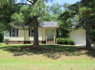 103 Oakwater Dr, Cameron, NC 28326