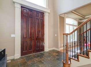 1505 SW Hedgewood Ln, Lees Summit, MO 64081