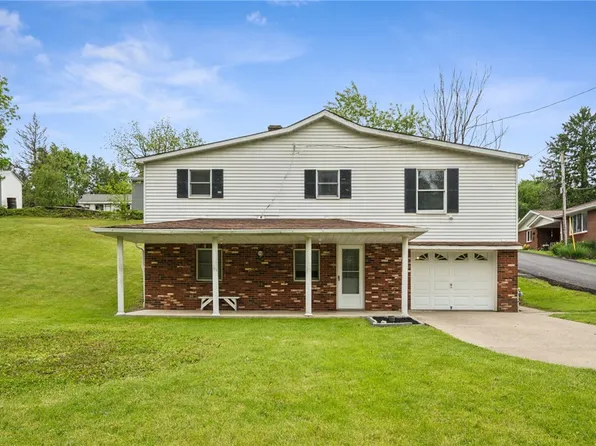 22 Washington St, Burgettstown, PA 15021