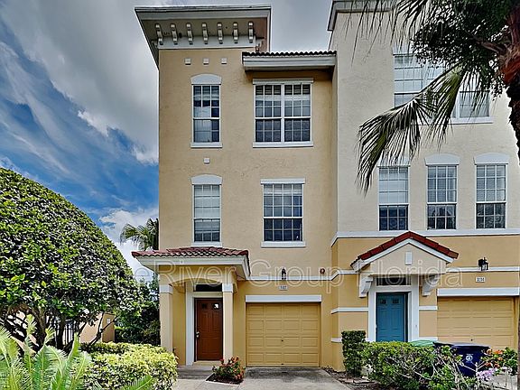 2nd image of 3102 Bayshore Oaks Dr