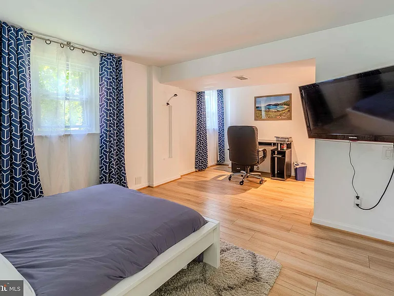 942 N McKinley Rd — Photo 36