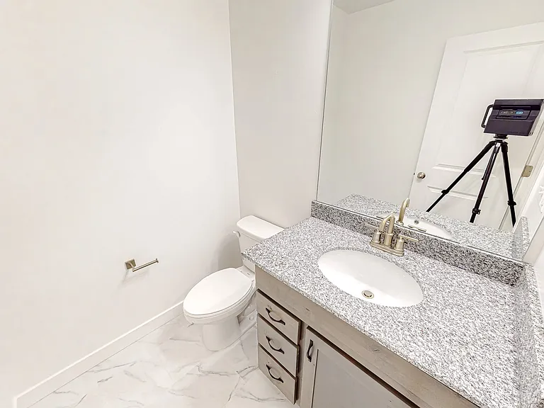 1205 S 750 W — Photo 19