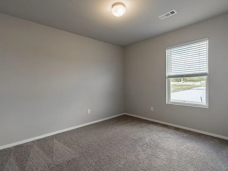 1721 Forest Dr — Photo 16