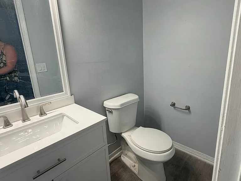 2511 Old Bainbridge Rd E — Photo 9