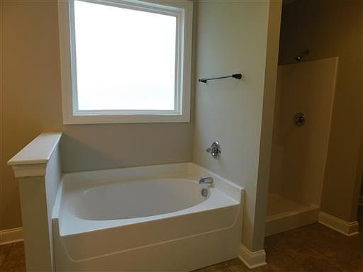 5th image of 813 Tanager Pl Lot 113