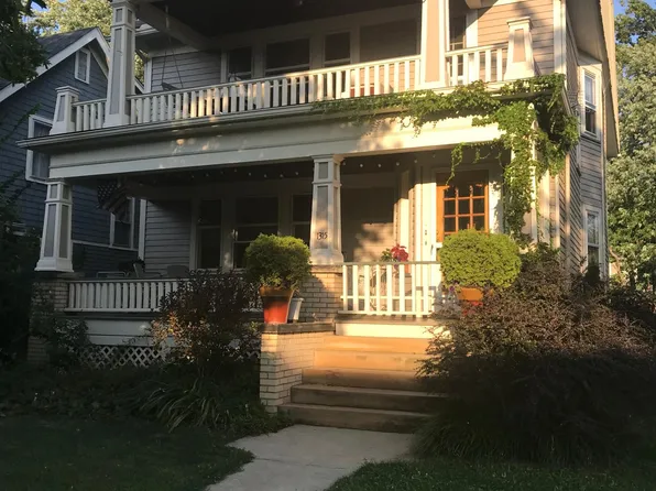 1315 W 104th St #3, Cleveland, OH 44102